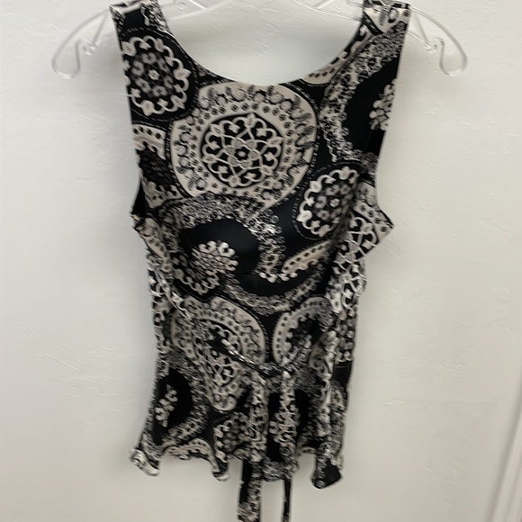 WHBM Black Silk Sleeveless Flowy Blouse Top Small - Picture 2 of 7